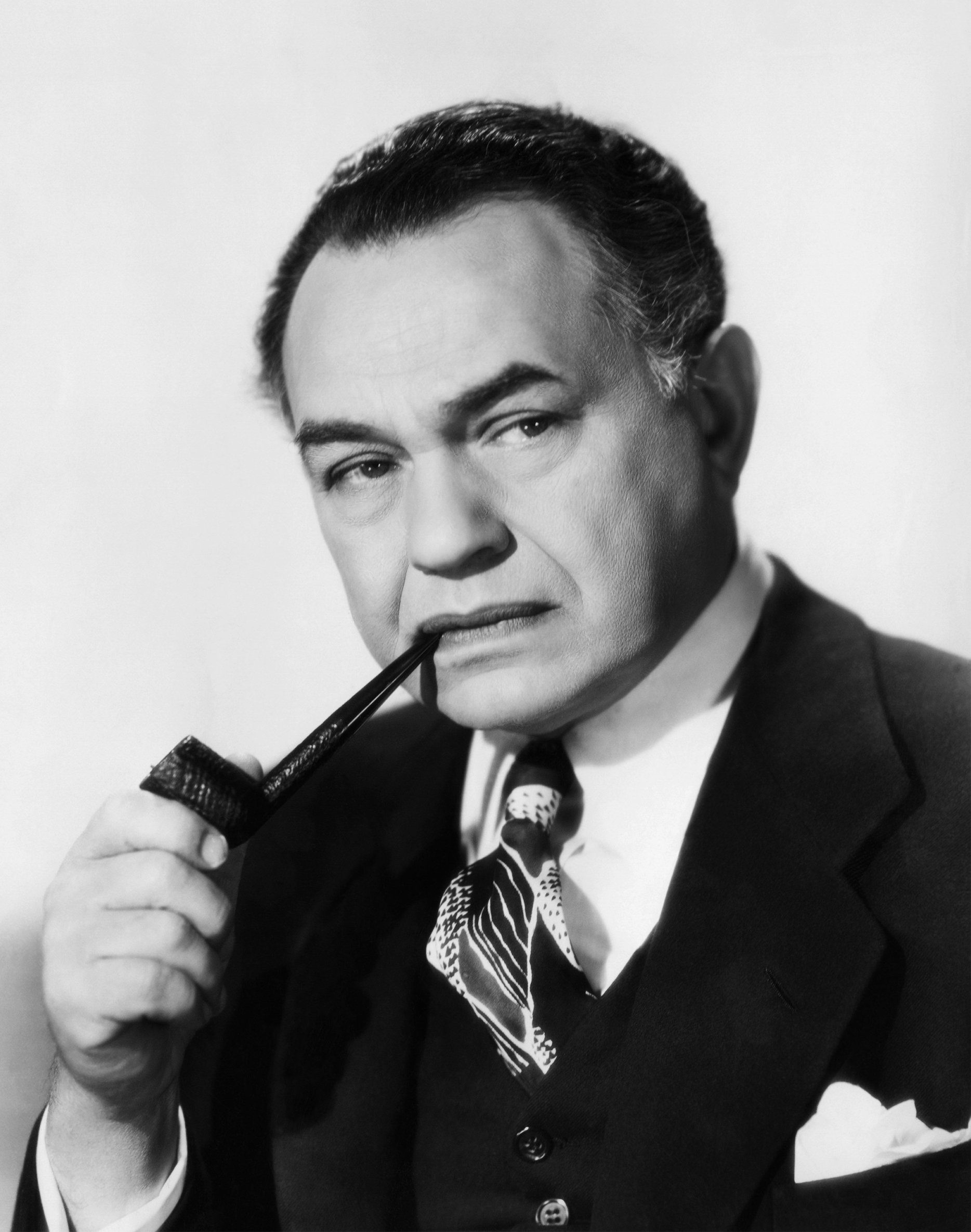 In What Astrological Sign was Edward G. Robinson Born?